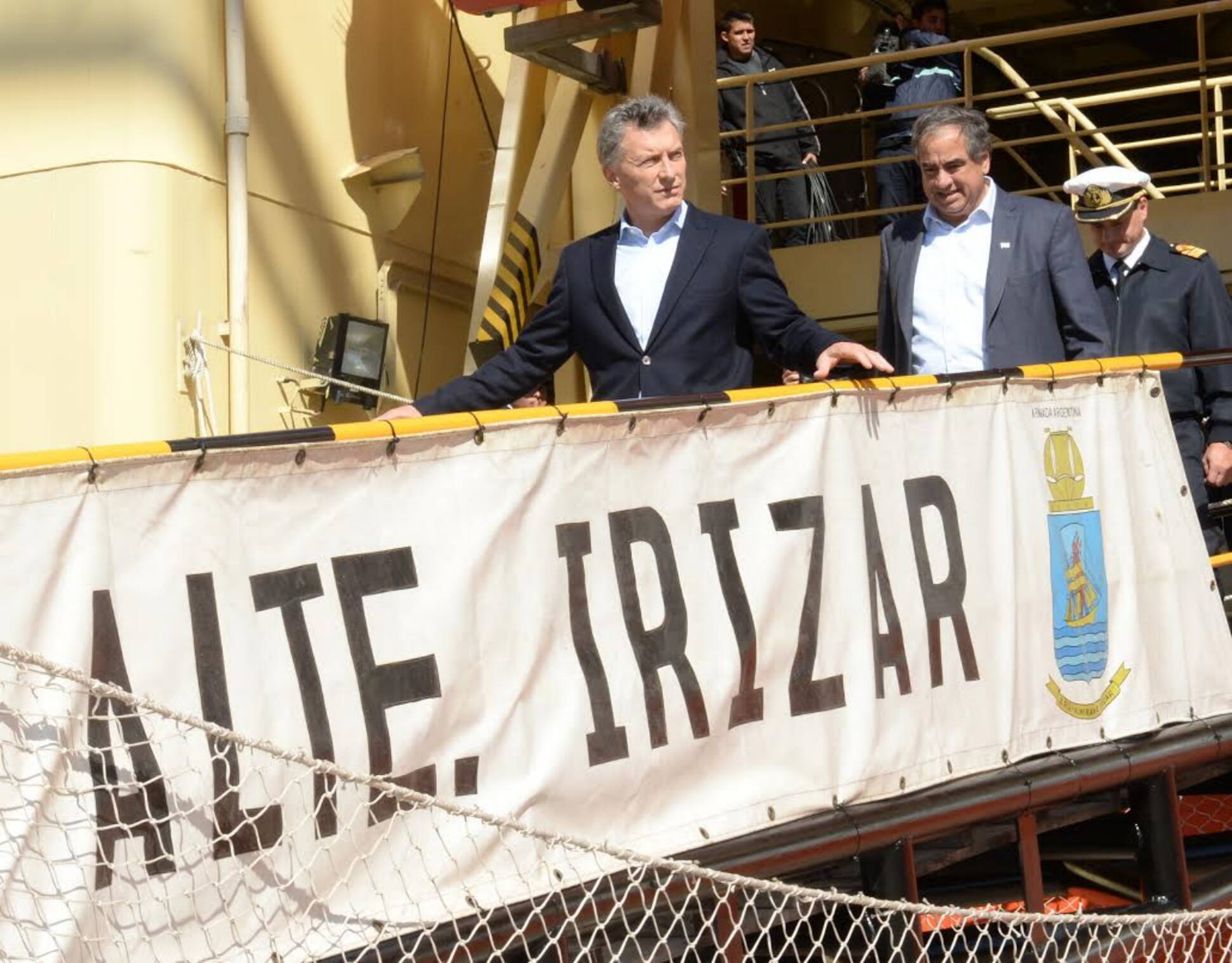 Macri visitó el rompehielos Irízar, que volvió a navegar después de 10 años