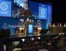 El Jefe de Gabinete en acto de sorteo de créditos PROCREAR