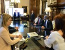 Cristina Fernández dialoga por videoconferencia con el Presidente de Renault