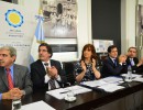 Cristina Fernández y funcionarios del gobierno nacional
