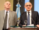 El canciller, Héctor Timerman, y el ministro de Agricultura, Carlos Casamiquela en Casa Rosada.