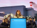 Cristina Fernández y mineros en la Central Termoeléctrica de Río Turbio