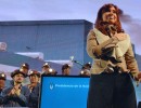 Cristina Fernández y mineros en la Central Termoeléctrica de Río Turbio