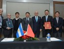 Kicillof y De Vido destacaron la firma de convenios con China para la construcción de la cuarta y la