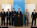 El presidente Mauricio Macri anunció hoy la firma de un acuerdo comercial entre YPF y Dow Argentina.