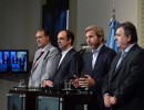 El ministro de Interior, Rogelio Frigerio, ofrece una conferencia de prensa en Casa Rosada junto a las nuevas autoridades de la UCR.