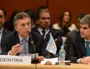 Mauricio Macri y Marcos Peña en la Cumbre del Mercosur