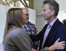 Mauricio  Macri junto a la gobernadora de Tierra del Fuego, Susana Bertone