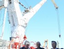 El Presidente recorrió el astillero de reparaciones navales Tandanor en el puerto de Buenos Aires.