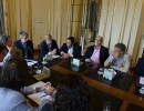 Rogelio Frigerio, Juan Schiaretti y funcionarios del Gobierno en Casa Rosada