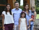 Mauricio Macri con Iara y Kala Nisman, hijas del fiscal Alberto Nisman