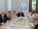 El jefe de Gabinete, Marcos Peña junto al ministro de Agroindustria, Ricardo Buryaile, recibieron a los titulares de la Mesa de Enlace.