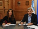 Firman convenios para la construcción de viviendas en Santiago del Estero, Tucumán y Buenos Aires