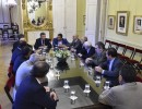 El Gobierno firmó acuerdo de estabilidad laboral con empresarios