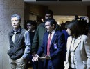 El presidente Macri visitó en el Hospital Churruca a dos policías heridos por delincuentes