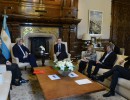 Macri recibió al secretario de Estado de los Estados Unidos, quien le entregó archivos sobre la dictadura