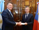 El Presidente recibió las cartas credenciales de los embajadores de Brasil, Finlandia, Francia, República Checa y Suecia