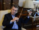 Mauricio Macri recibió a tres luthiers que enseñan el oficio y cumplen una función cultural	