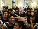 El presidente Macri recibió a una comitiva de jóvenes de escuelas de Salta y de Jujuy