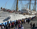 Cientos de personas visitaron la Fragata Libertad durante Navidad
