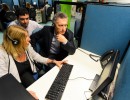 El presidente Macri visitó un call center de la Anses