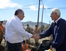 El Gobierno distribuye alimentos y agua potable en Comodoro Rivadavia