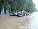 Continúa el operativo de asistencia a los pobladores afectados por los fuertes temporales e inundaciones