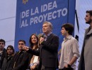 El Presidente encabezó el lanzamiento de un programa de microcréditos para jóvenes emprendedores