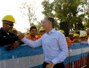 Felicito a estos 2800 trabajadores argentinos que están haciendo historia y le están cambiando la vida a 12 millones de bonaerenses