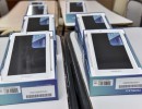 El Ministerio de Educación entregó tablets para el control de asistencia