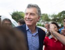 Mauricio Macri recorrió obras de pavimentación en Las Rosas