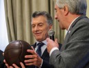 Los presidentes Macri y Vázquez encabezaron el acto de inauguración de la nueva sede de la embajada uruguaya