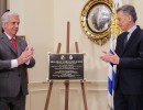Los presidentes Macri y Vázquez encabezaron el acto de inauguración de la nueva sede de la embajada uruguaya