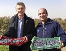 El Presidente visitó en Tucumán un establecimiento que produce arándanos para exportación