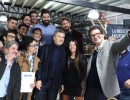 Macri, con emprendedores que fabrican instrumentos y accesorios musicales