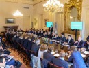Macri encabezó una reunión con representantes del sector foresto industrial
