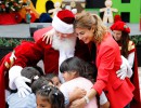 Juliana Awada recibió a un grupo de niños para celebrar la Navidad