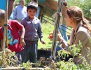 Juliana Awada visitó la Colonia Gutiérrez en Marcos Paz