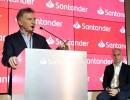 El presidente Macri participó en la inauguración de un nuevo edificio del Banco Santander