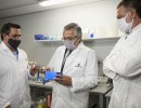 El Presidente recorrió los laboratorios de la Universidad de San Martín donde se desarrolló el suero hiperinmune anti COVID-19