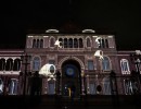 El Gobierno homenajeó a Madres y Abuelas de Plaza de Mayo con un mapping sobre la Casa Rosada