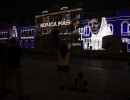 El Gobierno homenajeó a Madres y Abuelas de Plaza de Mayo con un mapping sobre la Casa Rosada