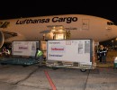 Coronavirus: arribó desde China el vuelo de Lufthansa con 244.800 dosis de Sinopharm  