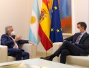 Alberto Fernández se reunió con el Rey Felipe VI de España y con el presidente Pedro Sánchez que anunció una visita a la Argentina