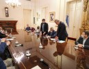 El Gobierno acordó un 35% de aumento con gremios docentes y no docentes universitarios