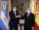 El presidente Alberto Fernández y el presidente del Gobierno de España, Pedro Sánchez, se tomaron la foto oficial de la visita