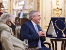 El Presidente otorgó la condecoración del Collar de la Orden del Libertador San Martín al expresidente de Uruguay, José Pepe Mujica