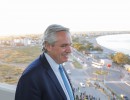 En Puerto Madryn, el Presidente se reunió con representantes del sector turístico y mantuvo un encuentro con empresarios de Aluar