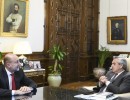 El presidente recibió esta tarde a los gobernadores de Santa Fe y La Rioja