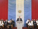 “Nunca olviden el compromiso que tienen con el pueblo de la Nación argentina”, pidió el presidente a los recién graduados de las Fuerzas Armadas​